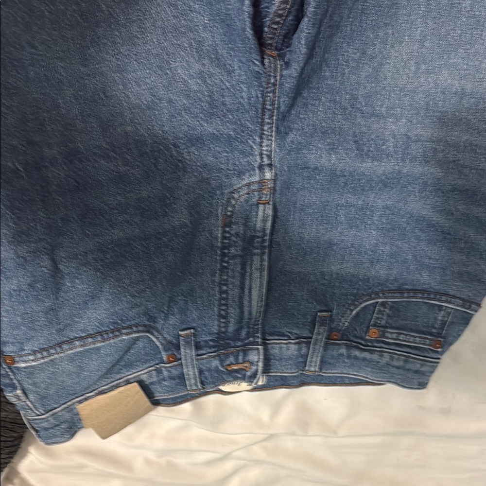 Madewell Blue Relaxed Jeans with Classic Indigo Wash